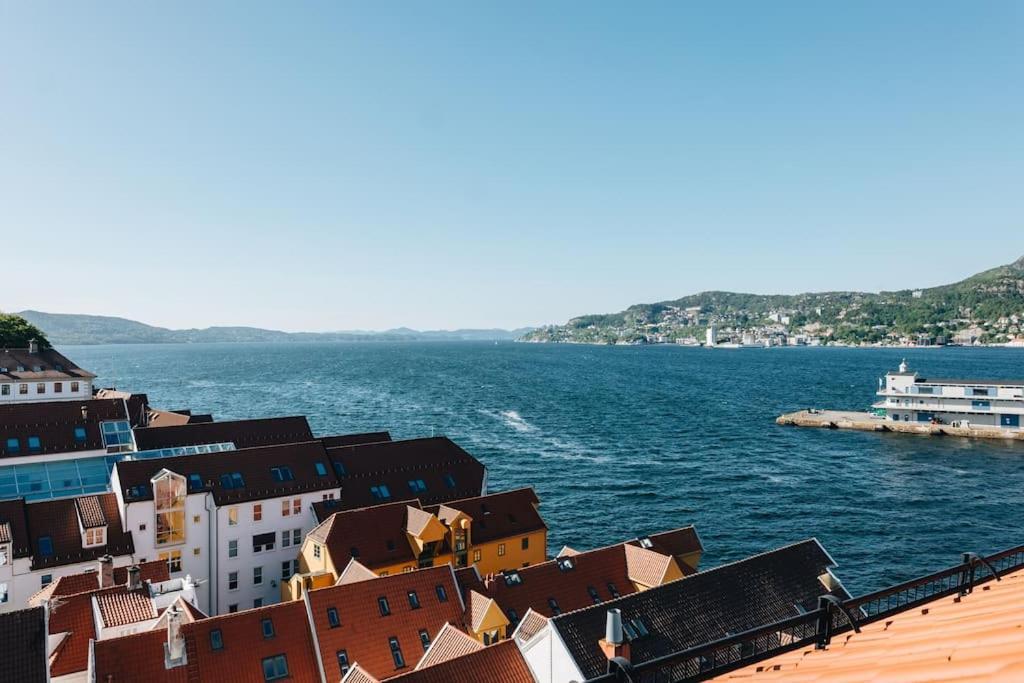Beautiful Penthouse With An Ocean View In Bergen Apartamento Exterior foto